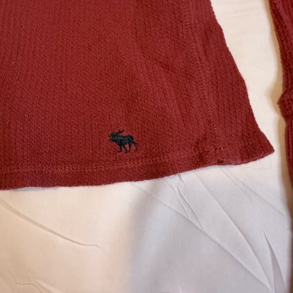 Abercrombie and Fitch Red Long Sleeve Top - Picture 3 of 8